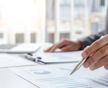 5 reasons to use a finance broker
